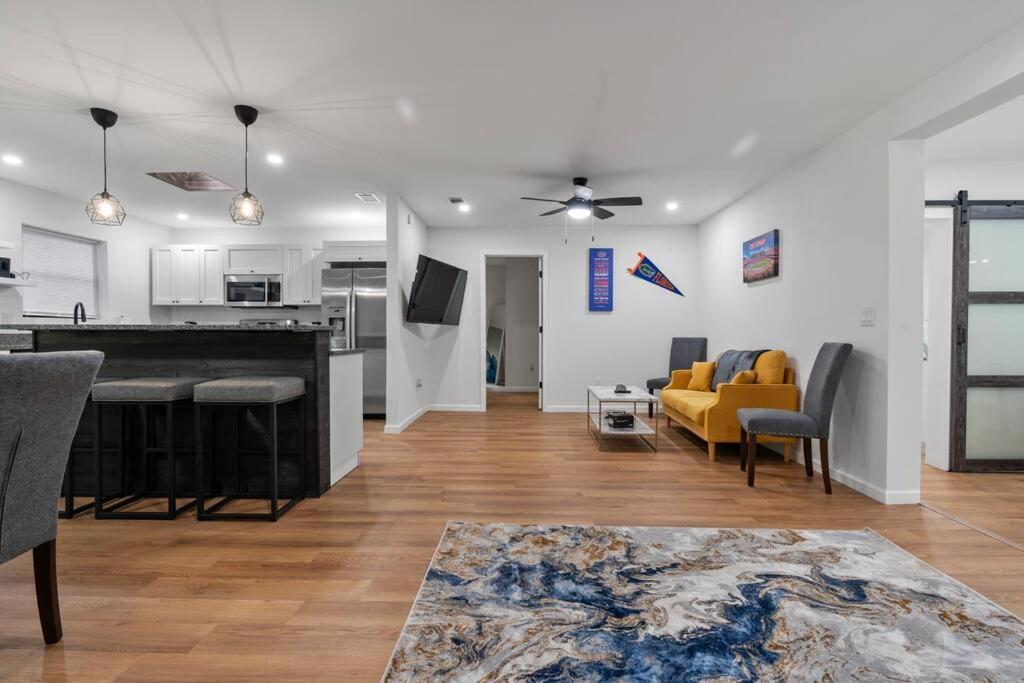 Gainesville-Newly Remodeled Home ภายนอก รูปภาพ