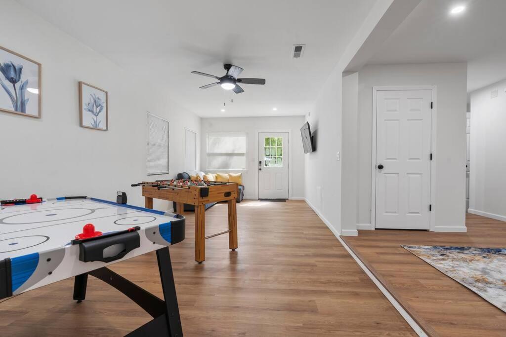 Gainesville-Newly Remodeled Home ภายนอก รูปภาพ