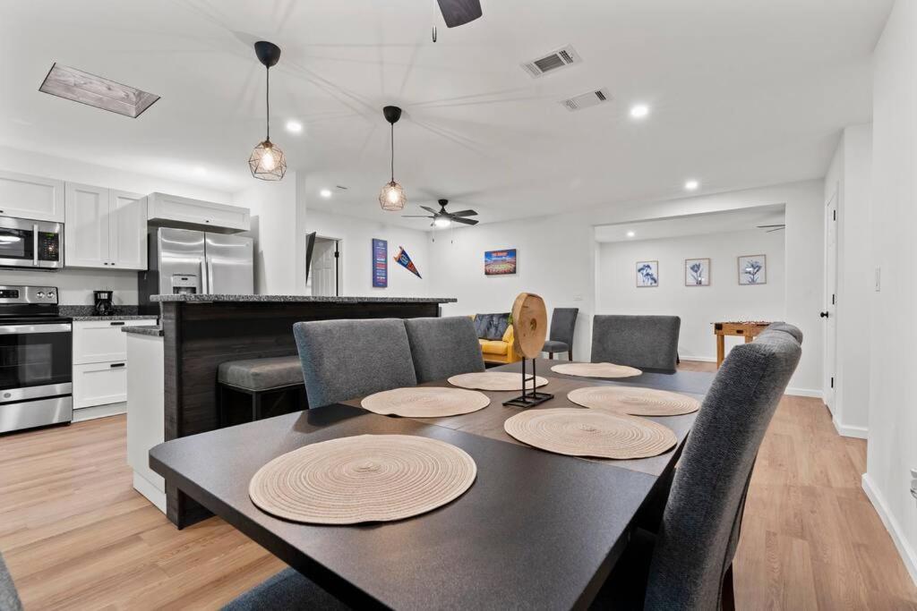 Gainesville-Newly Remodeled Home ภายนอก รูปภาพ
